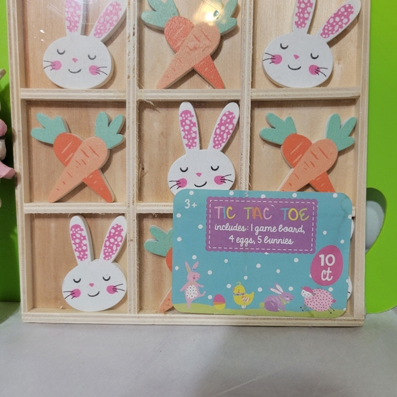 Boston Warehouse Pair of Easter Bunny Spreaders & Wood Easter Theme Tic Tac Toe - Picture 2 of 9